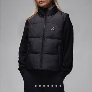 Nike Jordan Women's Black Puffer Vest